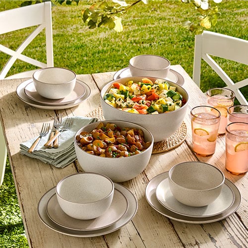 Outdoor Dinnerware Set - Image 3