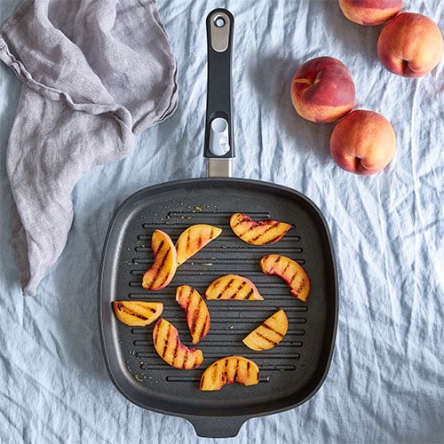 Signature Nonstick Grill Pan